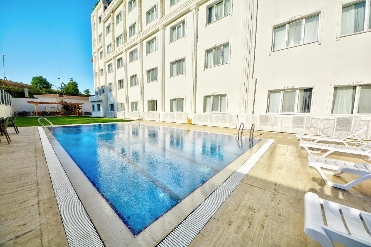 North Blue Life Hotel